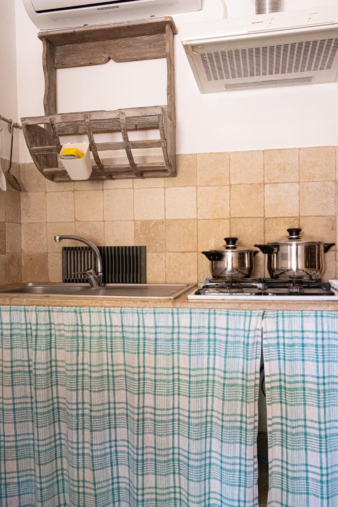 Agriturismo Masseria Carrone Каровиньо Экстерьер фото